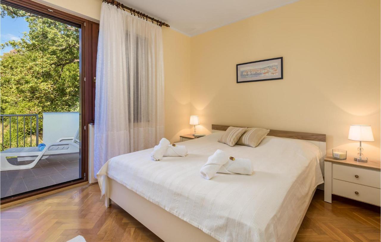 4 Bedroom Nice Apartment In Opatija Eksteriør bilde