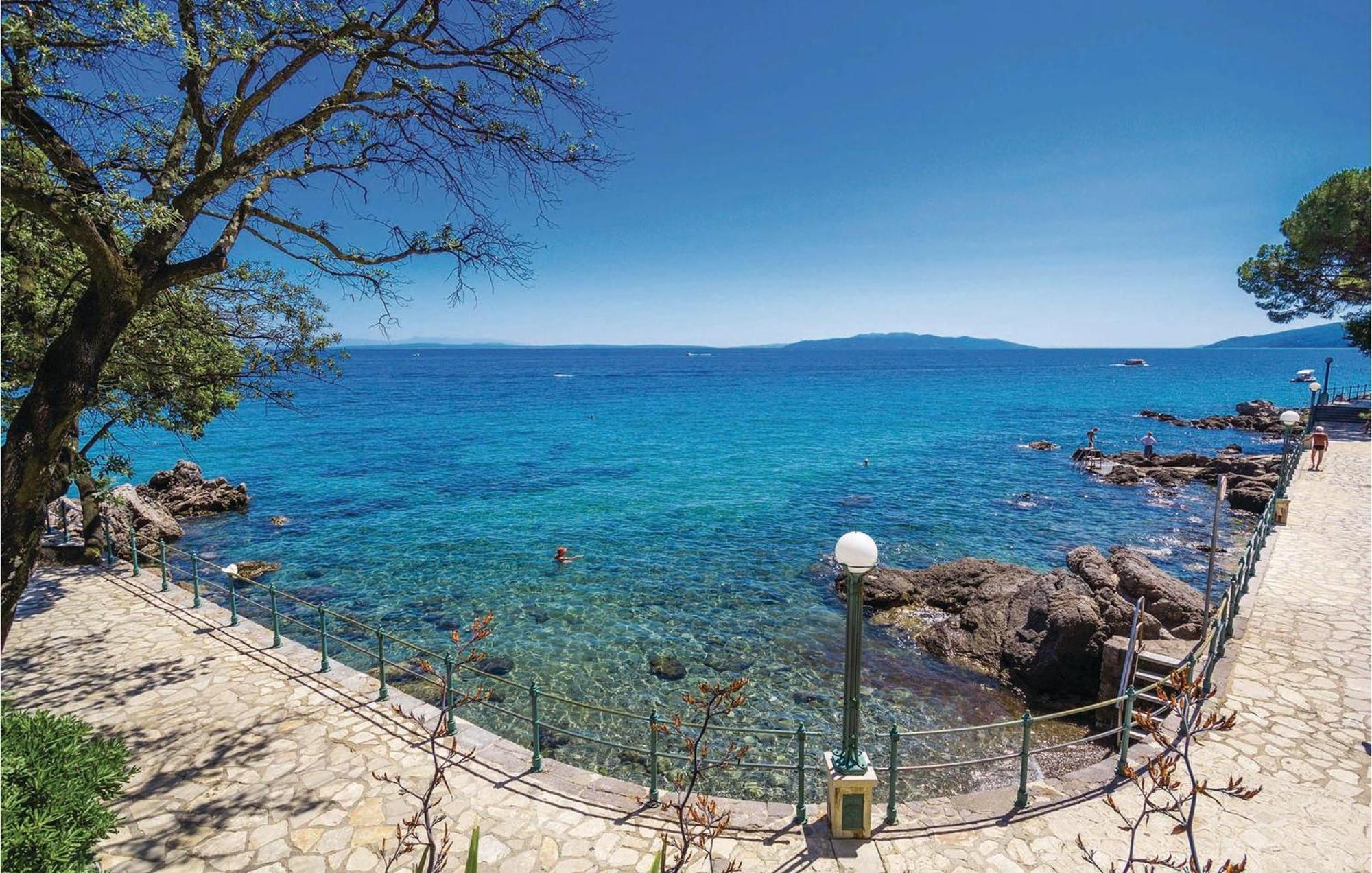 4 Bedroom Nice Apartment In Opatija Eksteriør bilde