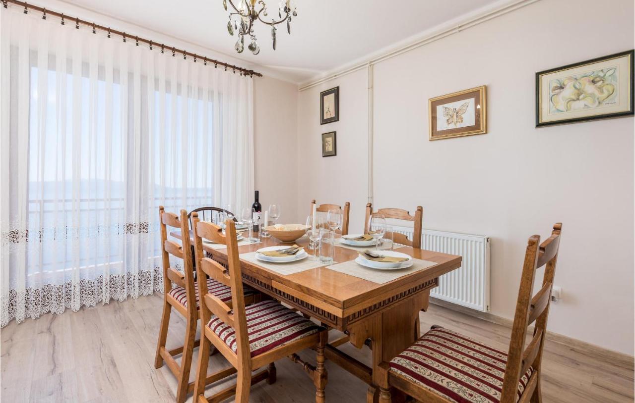 4 Bedroom Nice Apartment In Opatija Eksteriør bilde